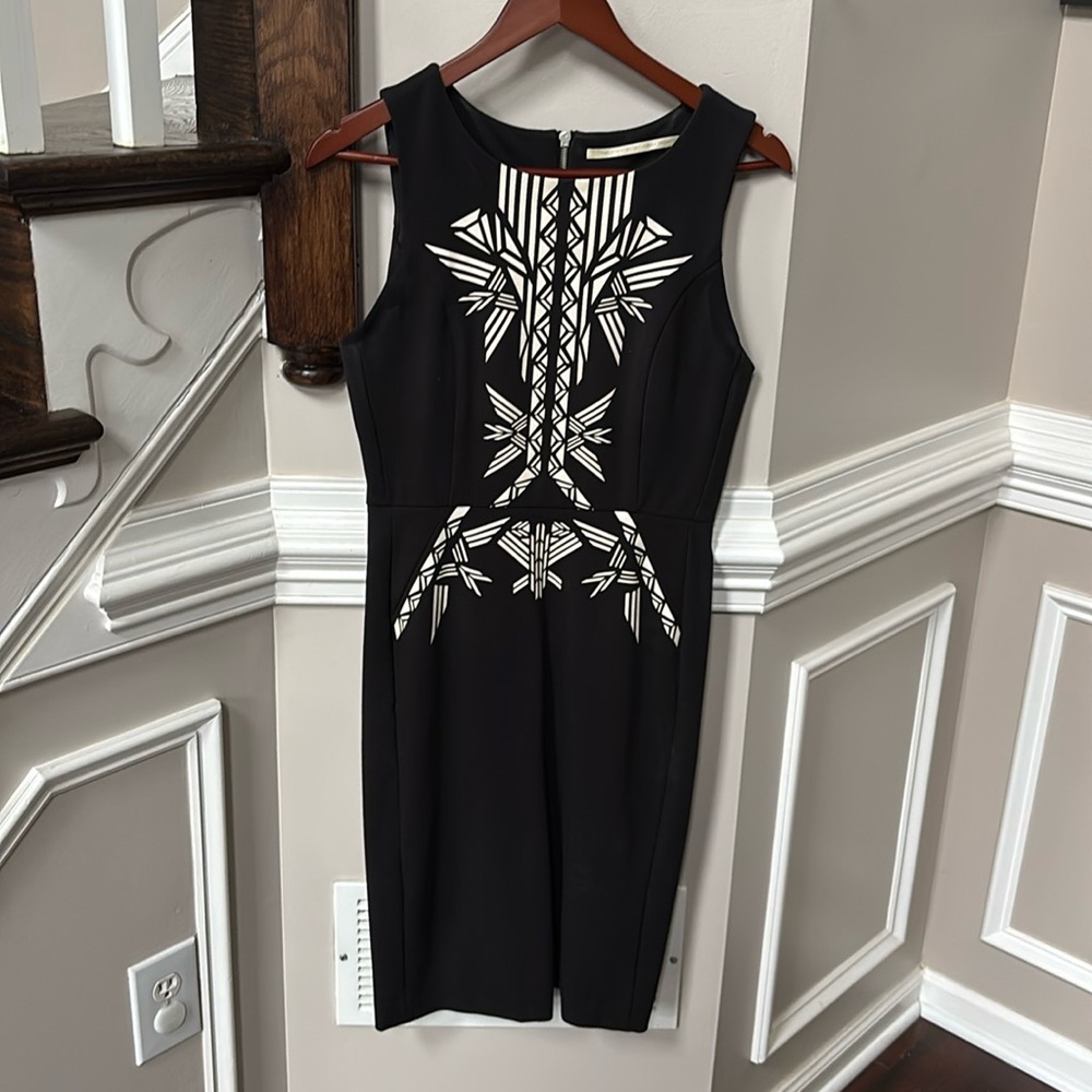 Twelfth street by Cynthia Vincent sz med pointe sheath. Anthropologie brand.EUC